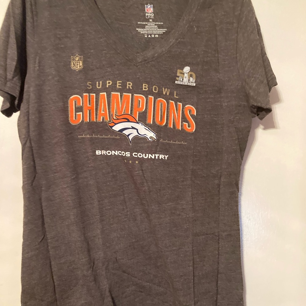 Denver Broncos NFL apparel ladies V-neck tee
